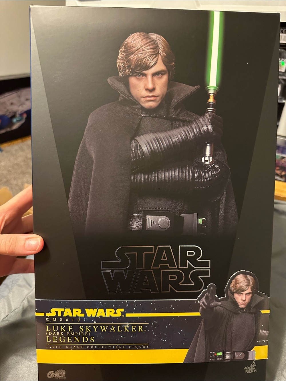 Star Wars Luke Skywalker Dark Empire 1/6 Scale Collectible Figure (1)
